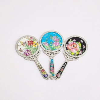 �Ƹ����� �ɰ����� �޴������̰ſ�